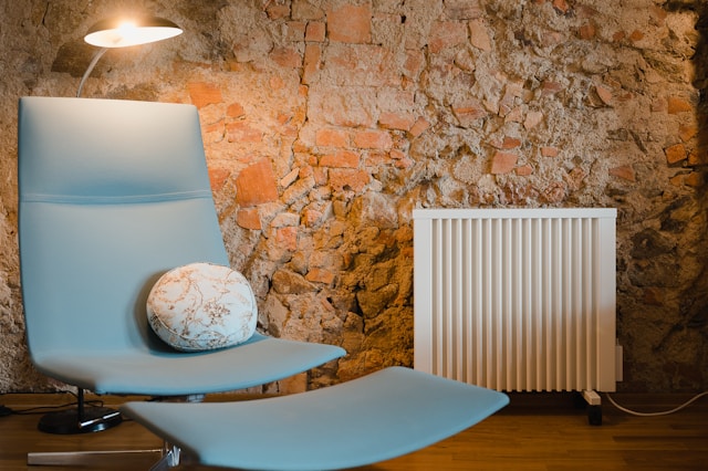 Will Wall Heaters Heat Rooms When the Door Is Closed?